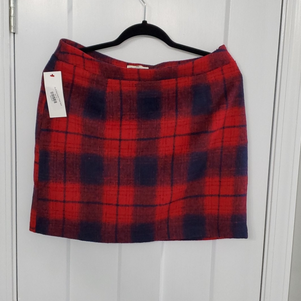 Red plaid skirt